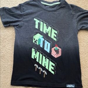 Size small Minecraft earth Kids Black Graphic T-Shirt